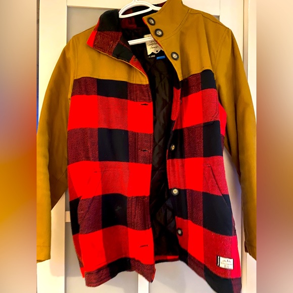 Kavu Fall Jacket - Picture 1 of 2